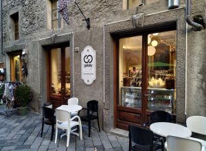 La gelateria-pasticceria "Gelaty" ad Aosta.