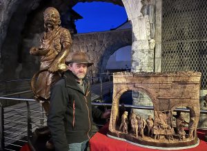 Giangiuseppe Barmasse porta il suo casaro alla Porta Praetoria