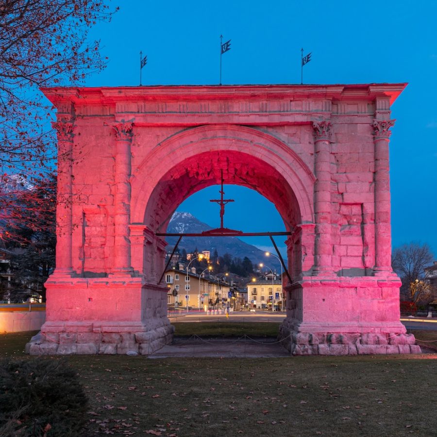 Giro d Italia Stage Arco d Augusto Aosta