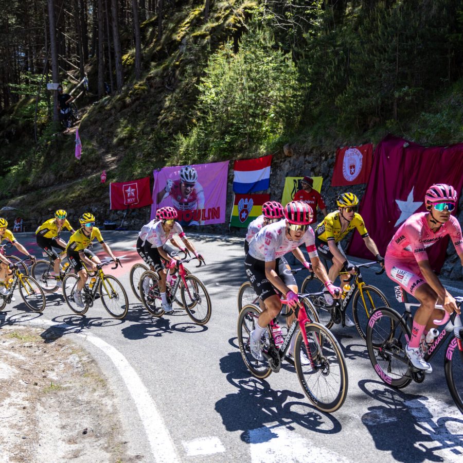 Giro d'Italia Biella Champoluc Col Tzecore