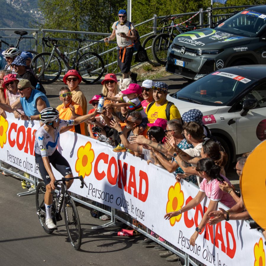 Giro d'Italia Pila foto Veronica Pirana