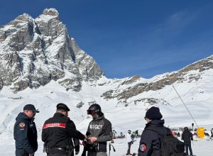 I controlli dei Carabinieri sulle piste di Cervinia