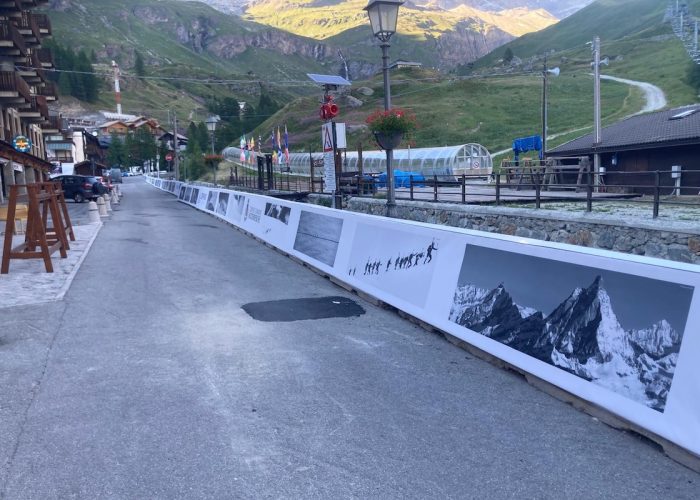 I pannelli che rivestono i New Jersey a Breuil-Cervinia