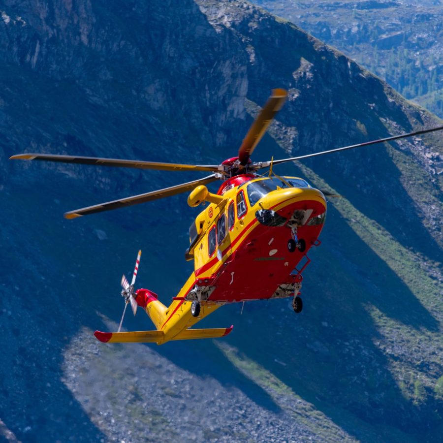 Soccorso alpino valdostano .