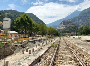 I lavori di elettrificazione della linea ferroviaria Aosta-Ivrea - Foto Ufficio Stampa Regione Autonoma Valle d'Aosta