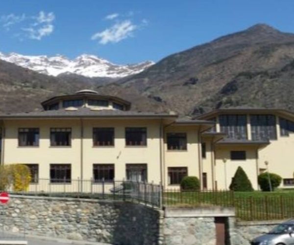 Scuola media Villair di Quart