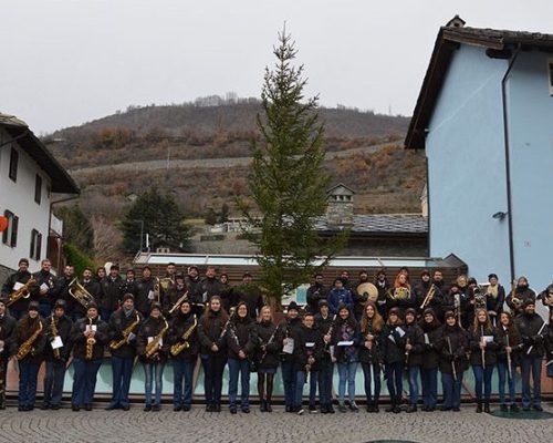 La banda musicale La lyretta di Nus