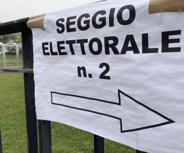 Elezioni - tessera elettorale - elezione - voto - votare - seggio