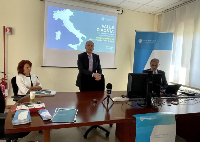 La presentazione del rapporto di Bankitalia. Da sx, Luciana Aimone Gigio, Simone D'Inverno e Paolo Emilio Mistrulli