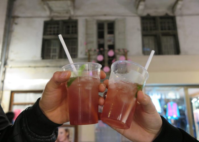 Aperitivo e cena in rosa nel centro di Saint-Vincent