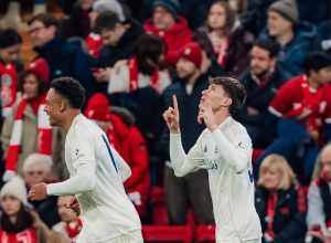 nicolò savona - Foto Notthingham Forest