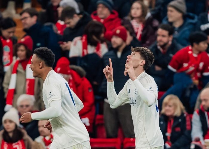 nicolò savona - Foto Notthingham Forest