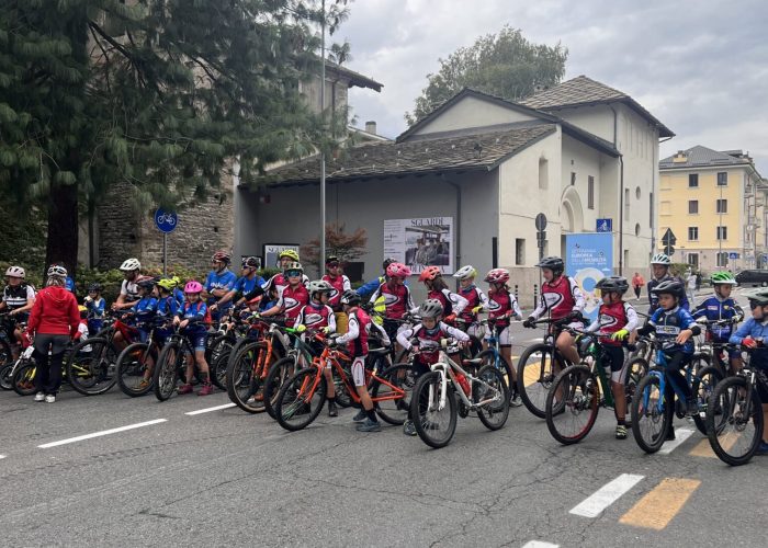 Inaugurazione della pista ciclabile di Aosta