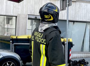 Vigili del fuoco - pompieri - immagine d'archivio