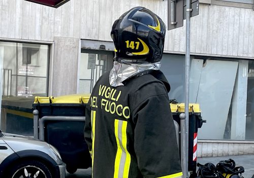 Vigili del fuoco - pompieri - immagine d'archivio