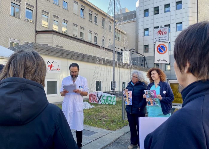 Presidio per Gaza Ospedale Parini - La sanità non si imprigiona