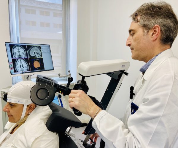 La nuova tecnologia rTMS sperimentata al SerD