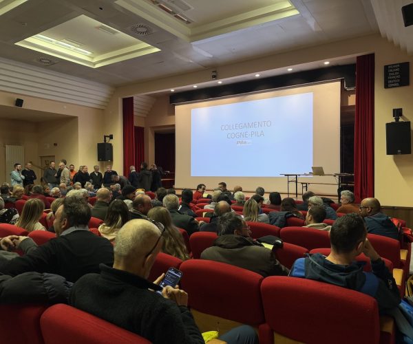 Cogne auditorioum - presentazione progetti di fattibilità Pila-Cogne