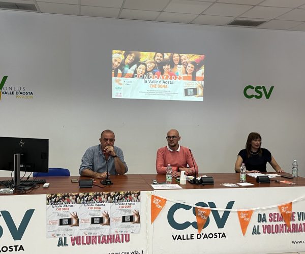Da sinistra Claudio Latino, Ronny Borbey e Ana Maria Eliggi
