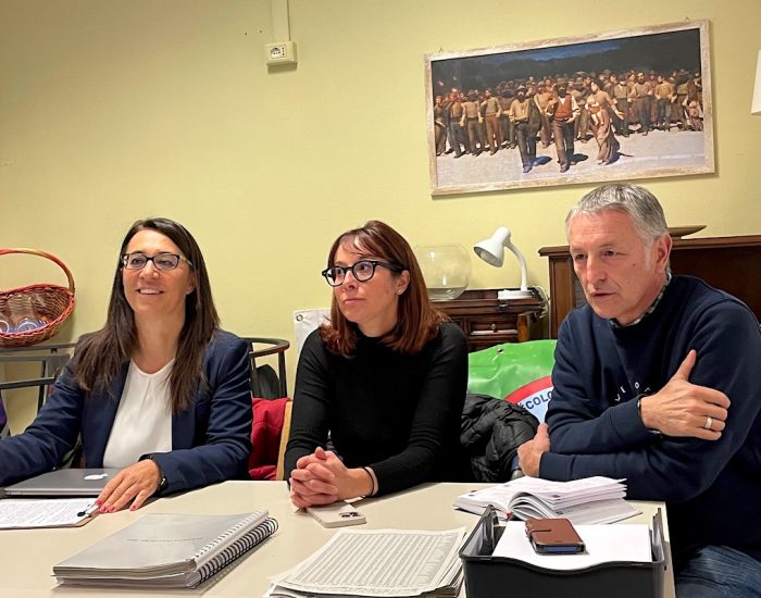 I rappresentanti di Valle d'Aosta Aperta. Da sx: Pulz (Adu/Si), Tripodi (M5S) e Donzel (Ad)