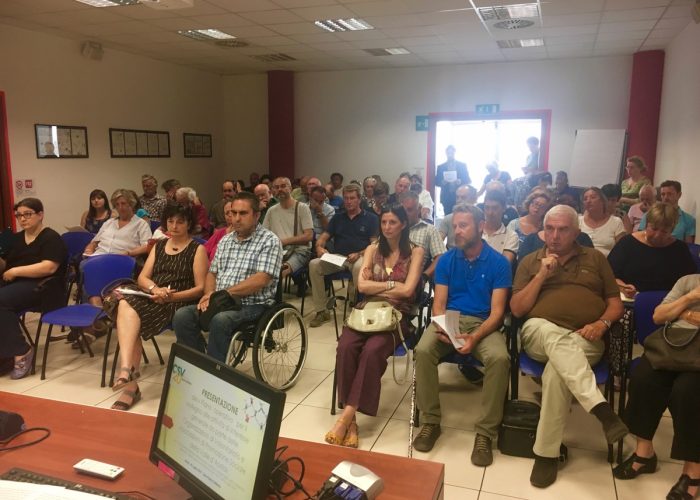 Il pubblico presente alla presentazione del bando