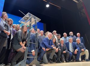 Il comizio di Forza Italia con il ministro Zangrillo