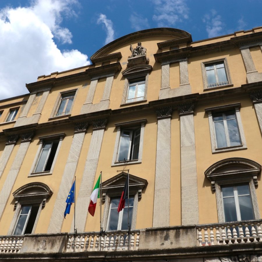Il Tribunale di Aosta