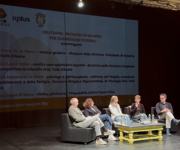 Tavola rotonda “Solitudini. Incontro di sguardi per connessioni possibili” centro per le famiglie