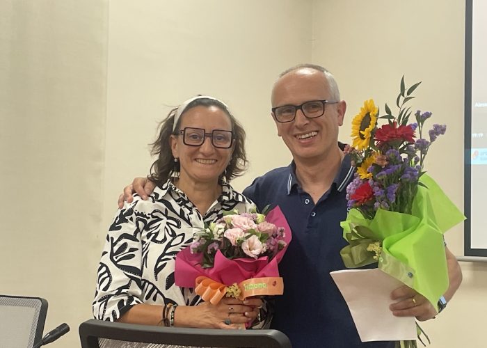 Il passaggio di consegne tra D'Agostino e Mauro Tamborin, neo segretario della Flc Cgil VdA
