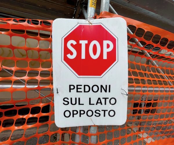 Cantiere - cantieri - lavori pubblici - opere pubbliche - ristrutturazione - edifici