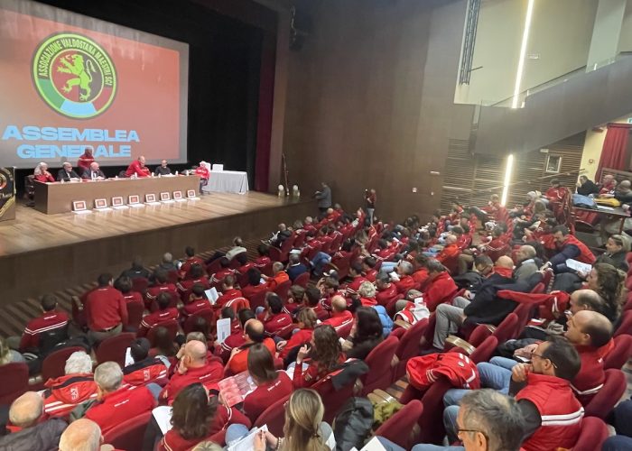 L'assemblea dei maestri di sci
