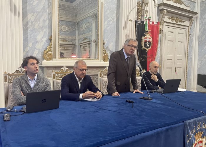 La presentazione del Peba - Piano di eliminazione delle barriere architettoniche di Aosta. Da sx: Bottani, Cometto, Rocco e Florio