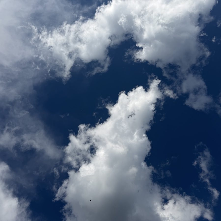 cielo nuvole nuvoloso