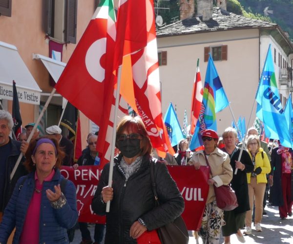Il corteo dei sindacati