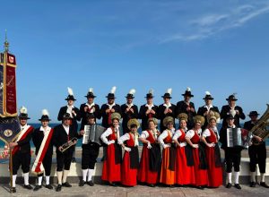 Il gruppo folcloristico di Gressoney in Sicilia