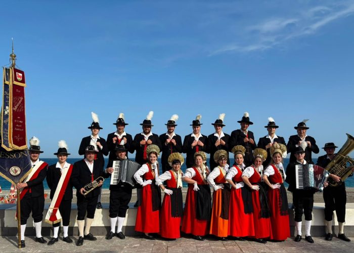 Il gruppo folcloristico di Gressoney in Sicilia