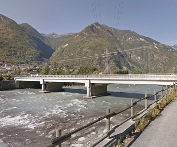 Il ponte sulla Dora Baltea tra Verrès e Issogne