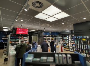 Il restyling della farmacia 3 in viale Conte Crotti