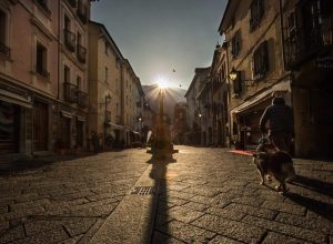 Il sole illumina il Cardo Maximus nel solstizio d'inverno - foto di Enrico Romanzi