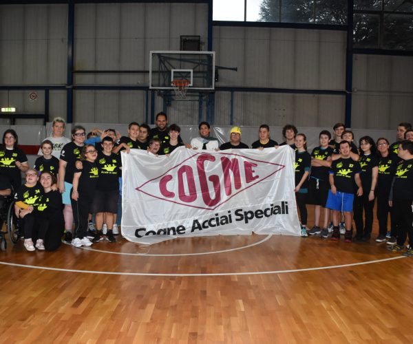 Ilaria Fadda con la Cogne Acciai Speciali SBK Baskin