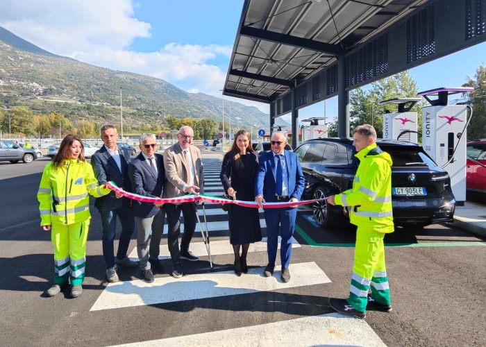 Inaugurazione stazione ricarica a