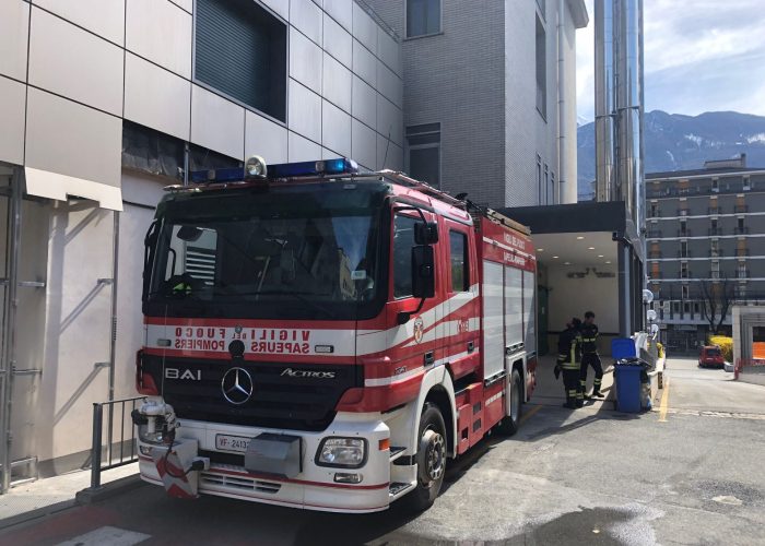 principio incendio Ospedale Parini