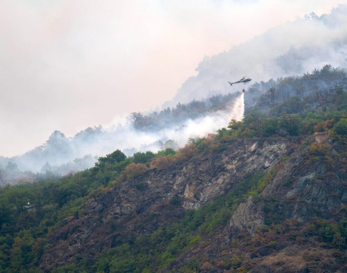 Incendio a Saint Denis