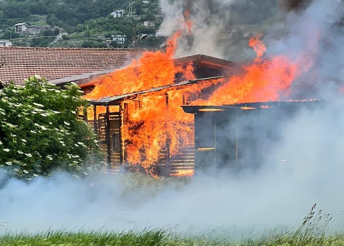 Incendio maneggio