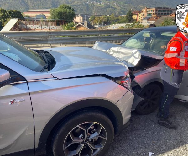 Incidente cavalcavia Aosta