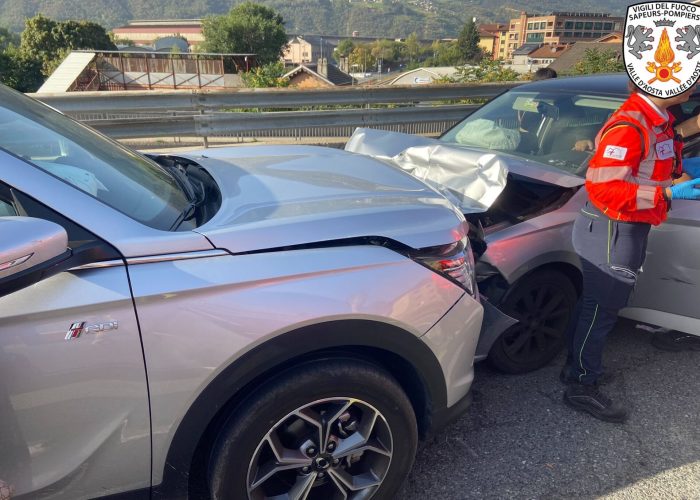 Incidente cavalcavia Aosta