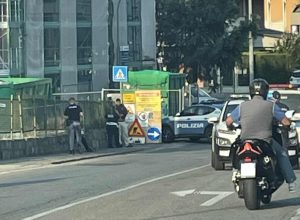 Incidente monopattino