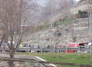 I soccorsi sul luogo del sinistro.