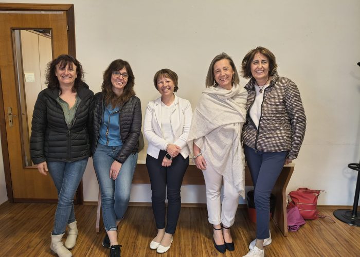 Incontro Una risorsa per la famiglia: l'assistente alla persona o badante. Da dove cominciare