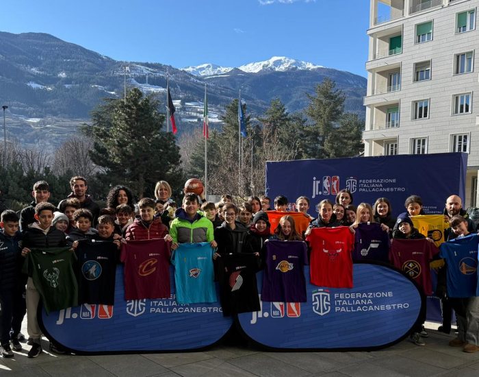 Jr WNBA FIP Schools League ()